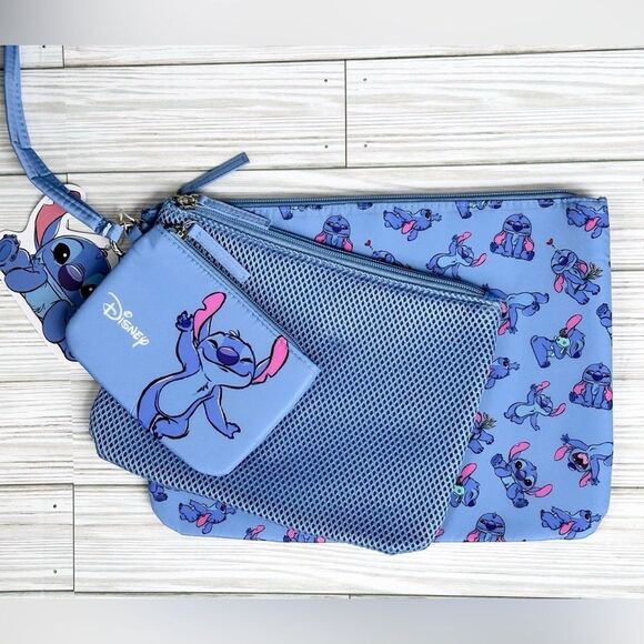Disney Lilo & Stitch 3-in-1 Travel Pouch Set with Wrist Strap - Picture 2 of 3